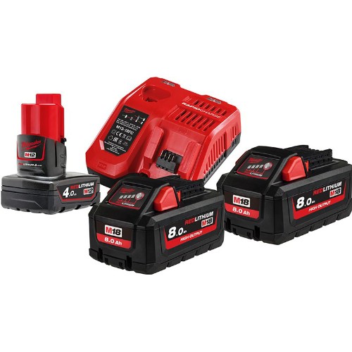 Laddare- och batteripaket MILWAUKEE 2x18 V 8,0 Ah Li-Ion